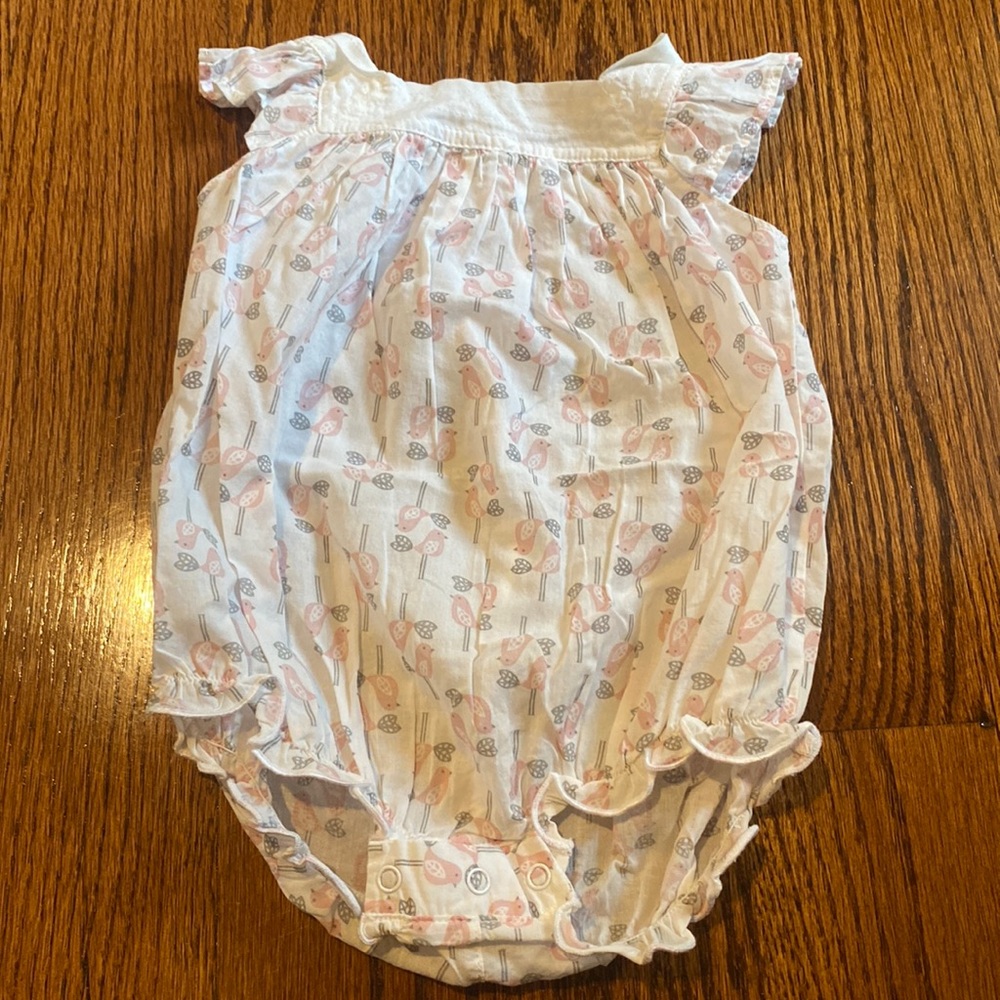 Feather Baby girls onesie